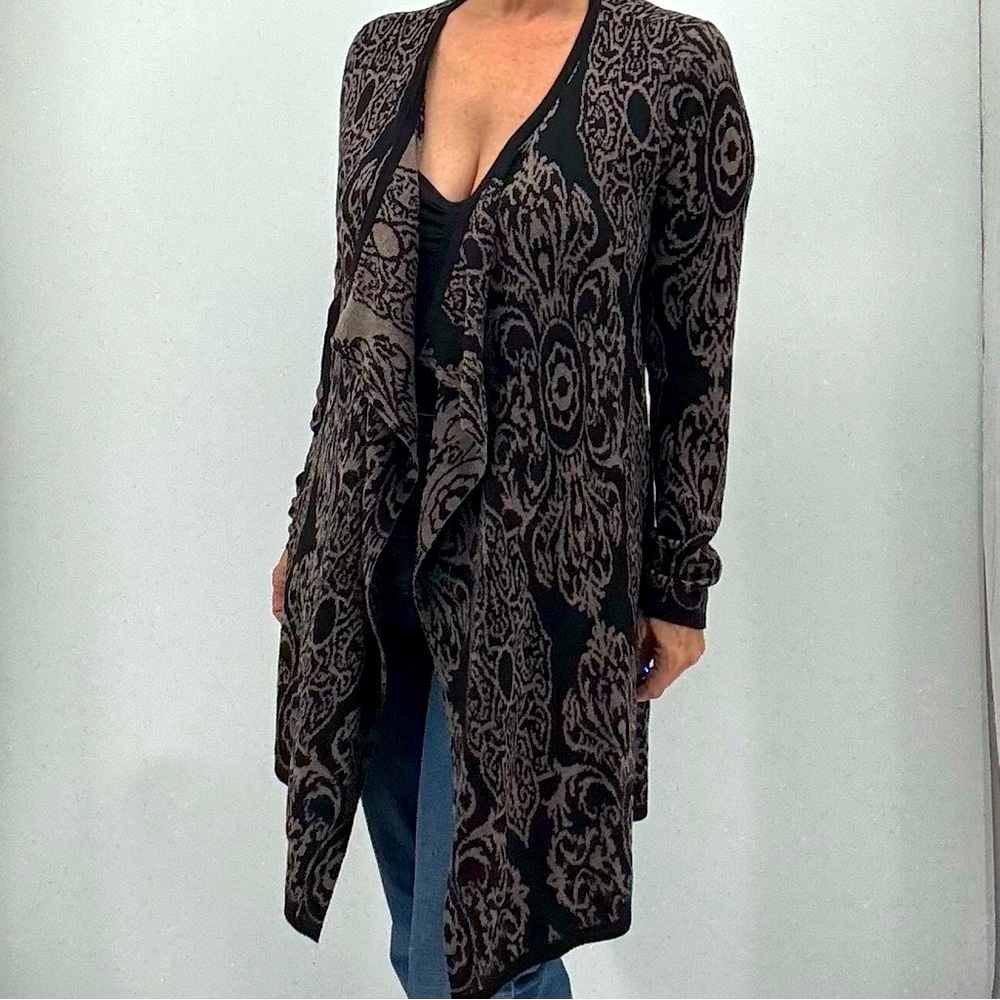 Soft Surroundings Boho Mandala Geometric Print Knit Draped Open Cardigan - Picture 6 of 13